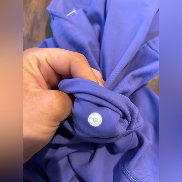 Lululemon Athletica SenseKnit Running One Piece Charged Indigo Size 10 - Picture 6 of 6